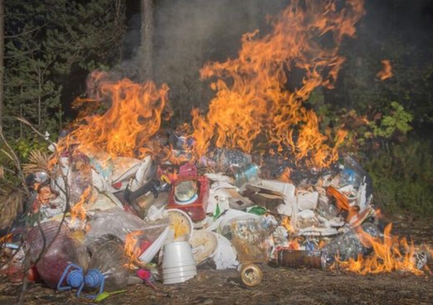 pembakaran sampah pembakaran sampah