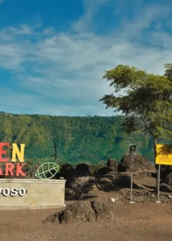Geopark Ijen - shutterstock