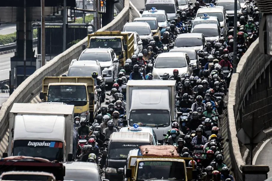 Ilustrasi Kendaraan Bermotor di Jakarta. (ANTARA FOTO:Aprillio Akbar:aww)