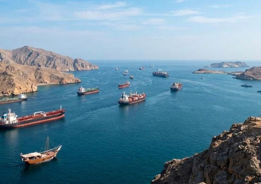 Ilustrasi Selat Hormuz