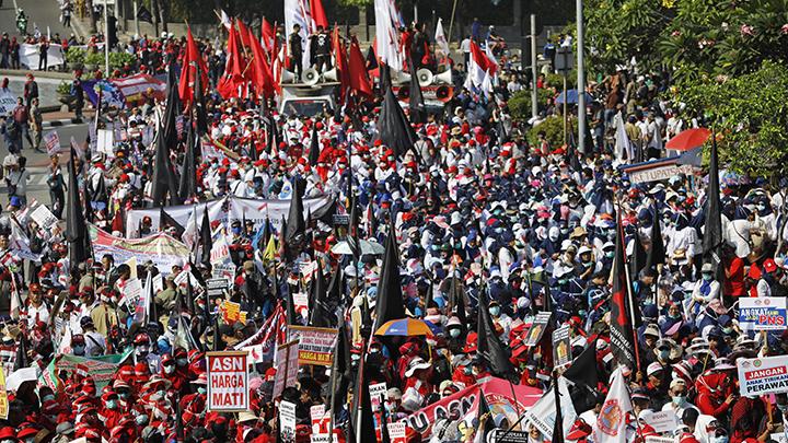 Mayday di Jakarta pada 2018. (dok REUTERS)