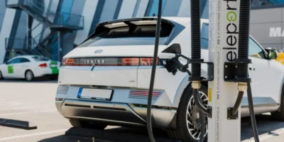Ilustrasi IONIQ