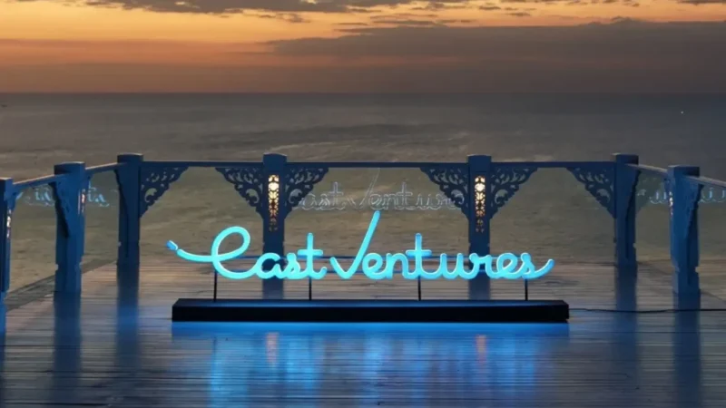 Logo EAST VENTURES