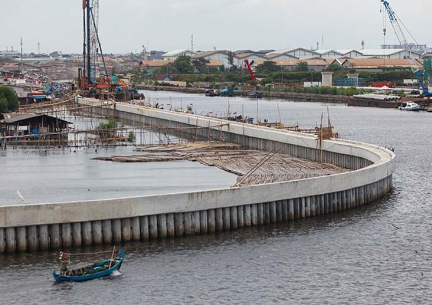 Suasana proyek Giant Sea Wall atau tanggul laut raksasa di Kosambi,Tangerang, Kamis (11:1:2024). (Bloomberg Technoz:Andrean Kristianto)