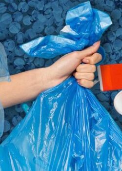 Ilustrasi Plastik