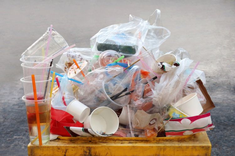 Ilustrasi Sampah Plastik