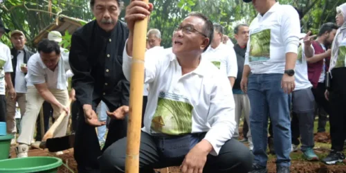 Menteri LH Jumhur Hidayat (dok KLH)