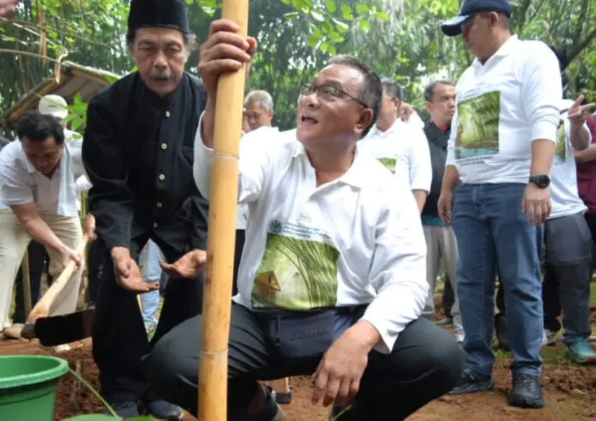 Menteri LH Jumhur Hidayat (dok KLH)