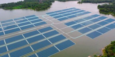 PLTS Terapung (dok PLN Nusantara Renewables)