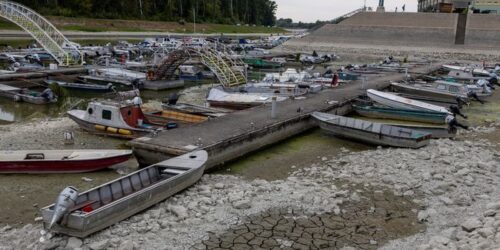 Sungai Danube Kering (Reuters)