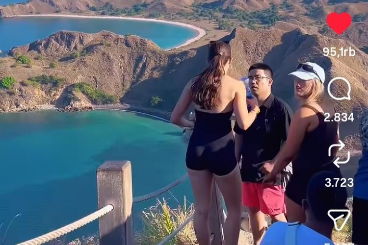 Wisatawan China Buang Sampah Sembarangan