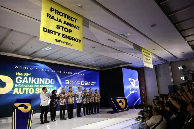 Aksi Damai Greenpeace di GIASS 2026
