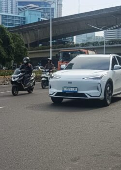 Ilustrasi Mobil Listrik (dok KabarOto)