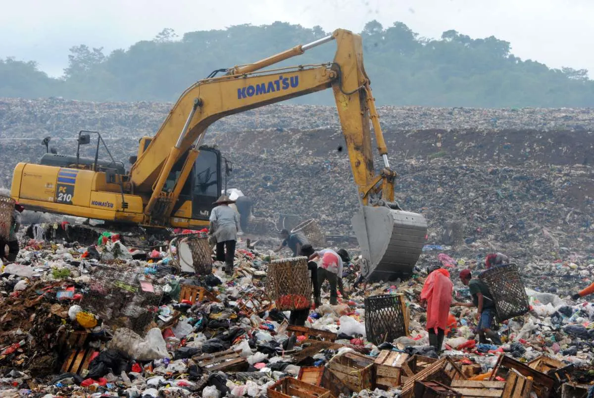 Ilustrasi Sampah (dok Antara Foto:Arif Firmansyah)