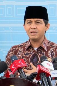 Menhut Raja Juli Antoni