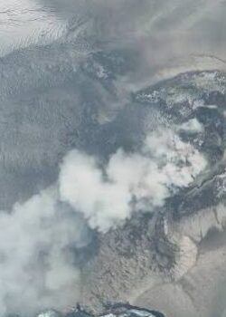 Abu Vulkanik Krakatau
