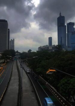 Ilustrasi Mendung di Jakarta