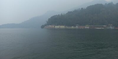Danau Toba diselimuti kabut asap