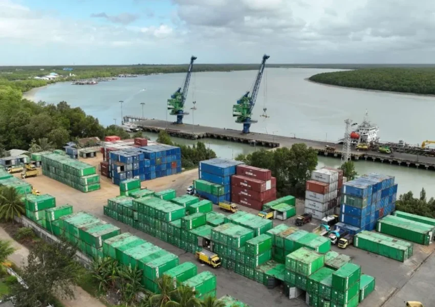 Green Port Ilustrasi
