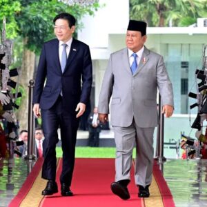 PM Singapura, Lawrence Wong bersama Presiden Prabowo pada Oktober 2024