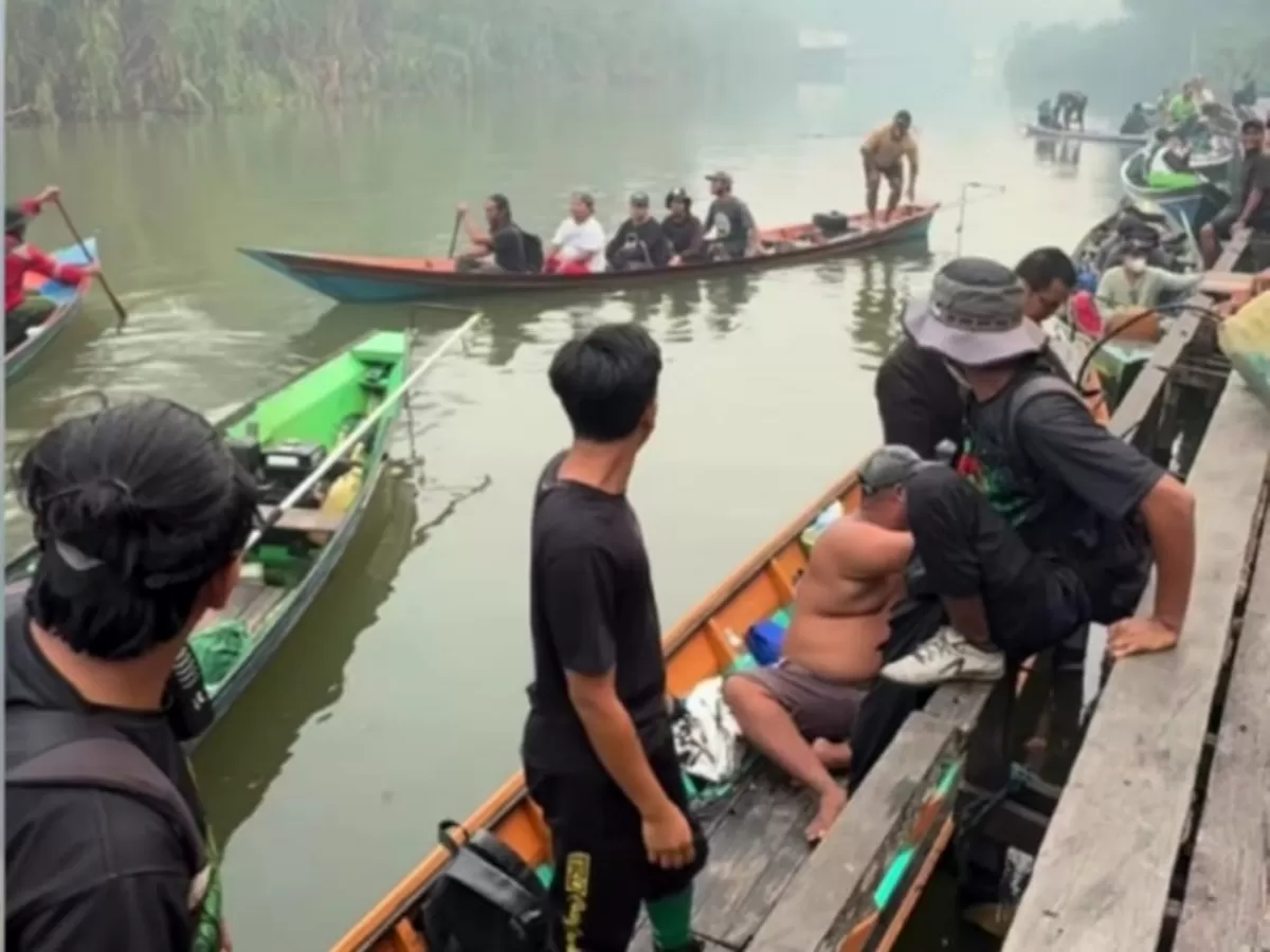 Relawan TN Tanjung Puting (Instagram:@moncos_thepuntal_puntal)